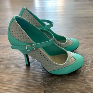 TUK Retro Robins Egg Blue Heels